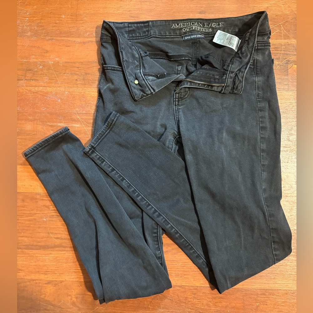 American Eagle Outfitters Women's Black Jeggings Size US 4 Regular